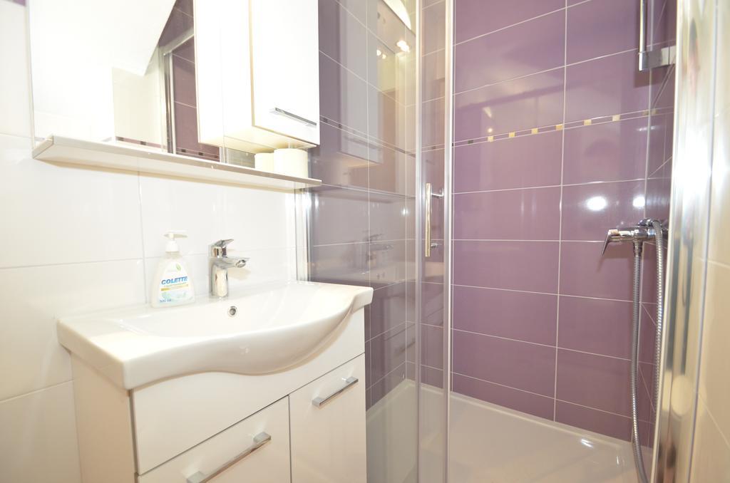 Apartment Anica Kuk สตารีกราด-ปาเคลนีซา ห้อง รูปภาพ